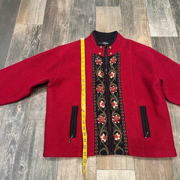Icelandic Design Wool Women's red Cardigan Zip Sweater Sz L Raised Embordiery - Picture 5 of 10